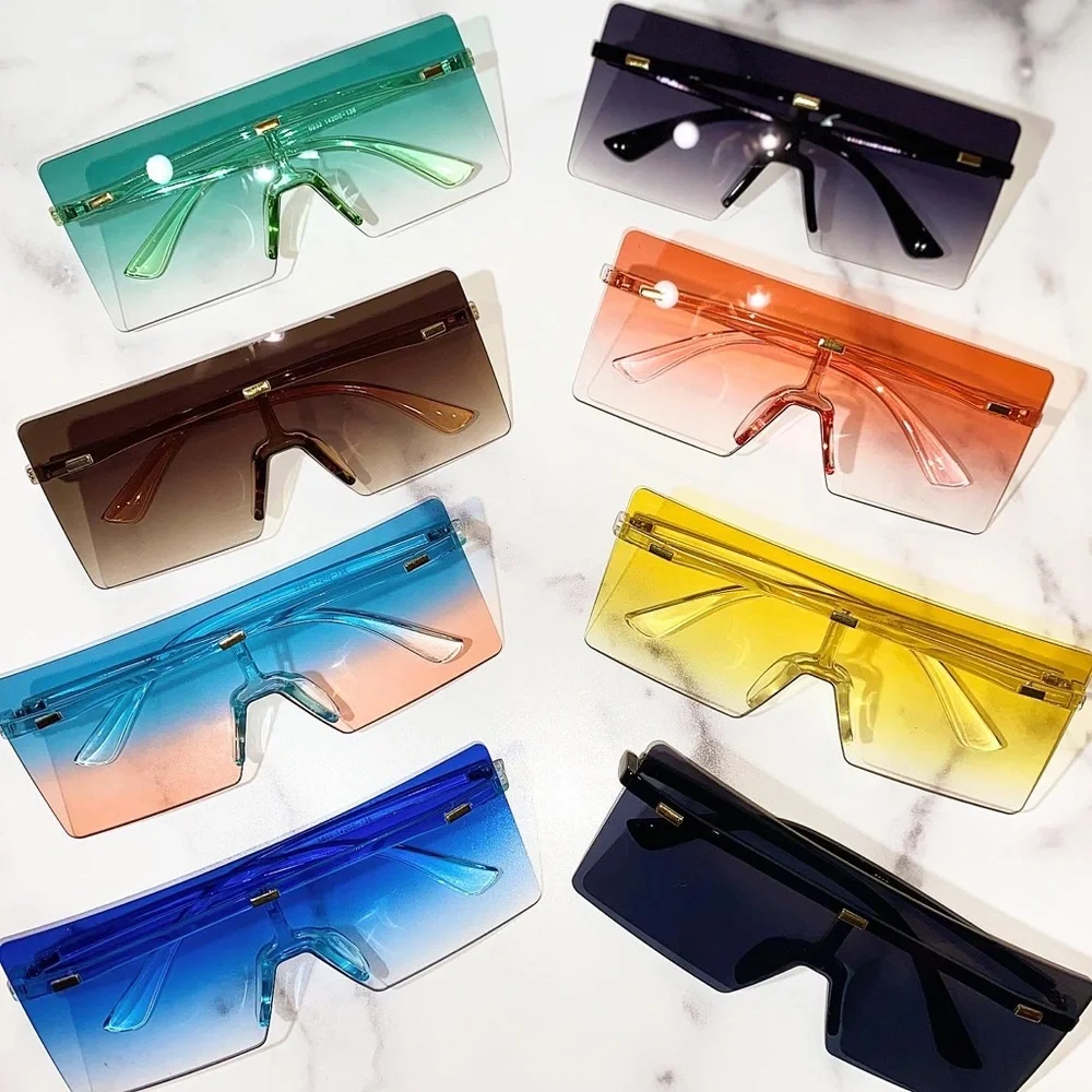 Square Frame Sunglasses - Picture 2 of 3